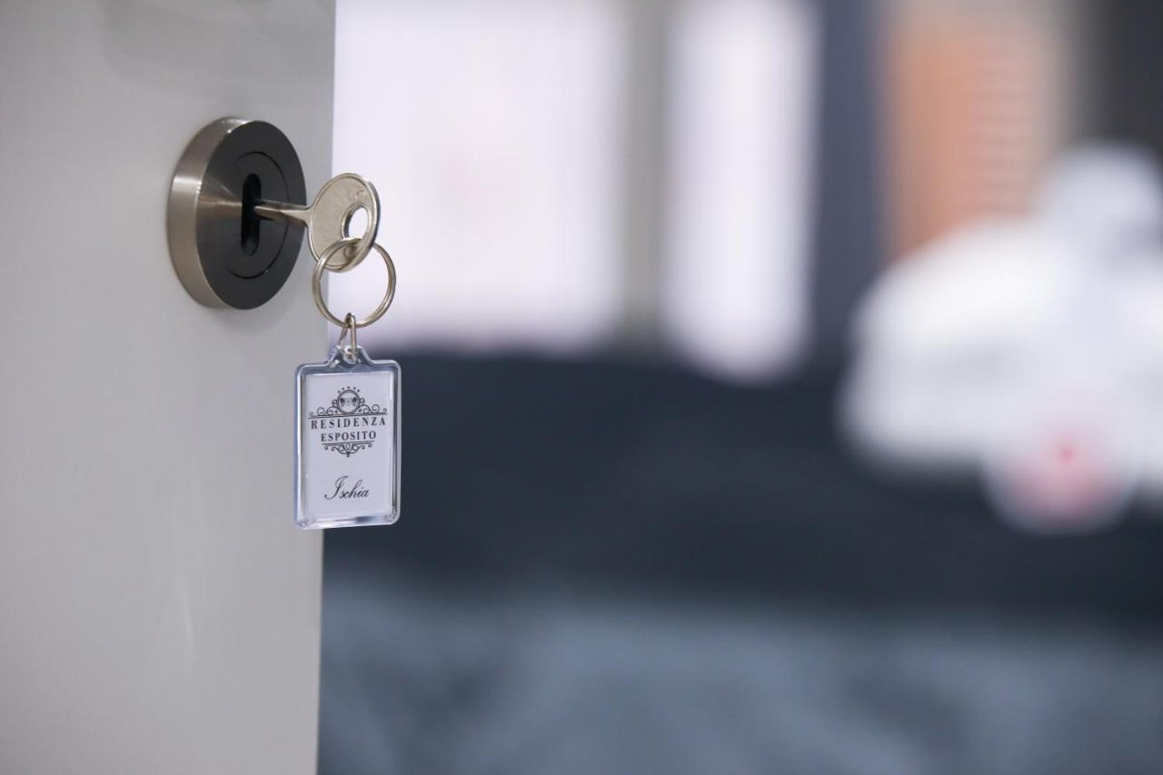 Residenza Esposito Economy Rooms เนเปิลส์ ภายนอก รูปภาพ